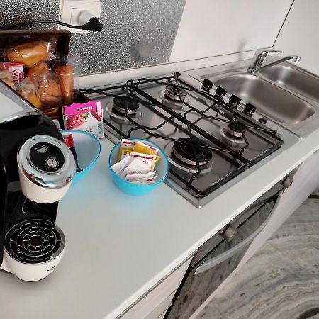 Thomas'S Home - Appartamento A Comiso Kültér fotó